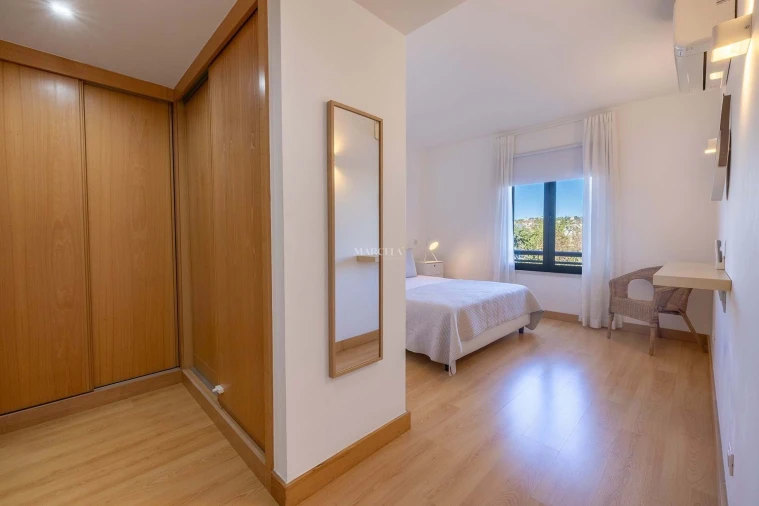 Apartamento T2 para Arrendamento em Lagos (São Sebastião e Santa Maria) Foto 17