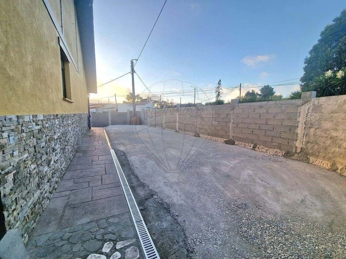 Moradia T3 para Venda em Agualva e Mira-Sintra Foto 20