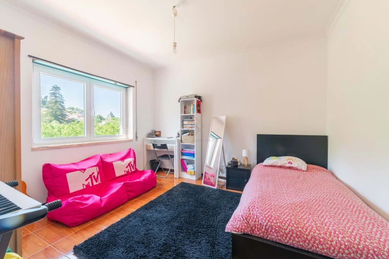 Moradia T6 para Venda em Agualva e Mira-Sintra Foto 15