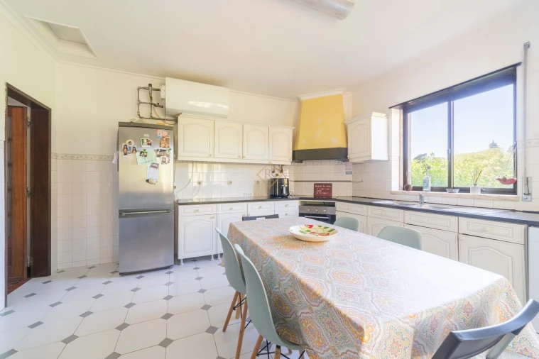 Moradia T6 para Venda em Agualva e Mira-Sintra Foto 27