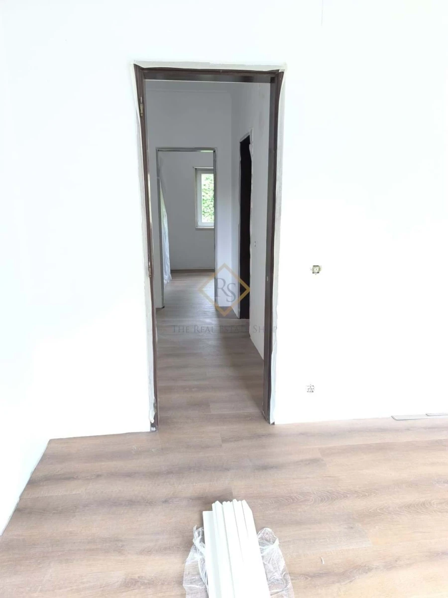 Moradia T6 para Venda em Agualva e Mira-Sintra Foto 36