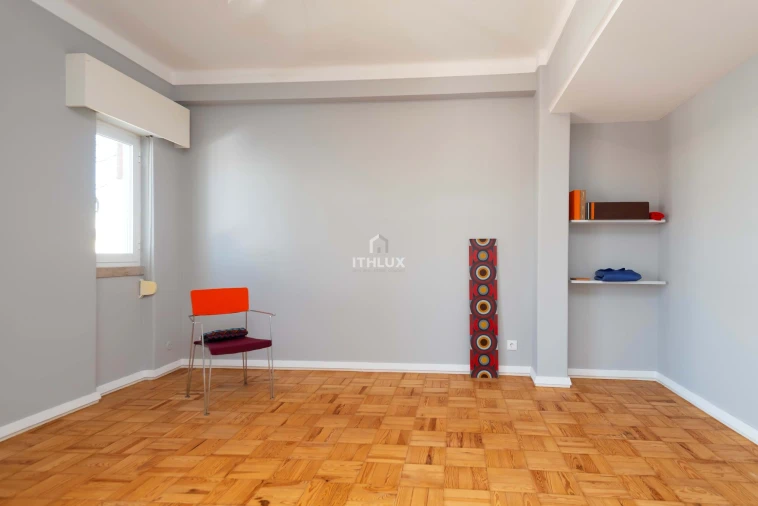 Apartamento T2 para Arrendamento em Oeiras e São Julião da Barra, Paço de Arcos e Caxias Foto 2