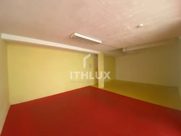 Armazém para Arrendamento em Alcabideche