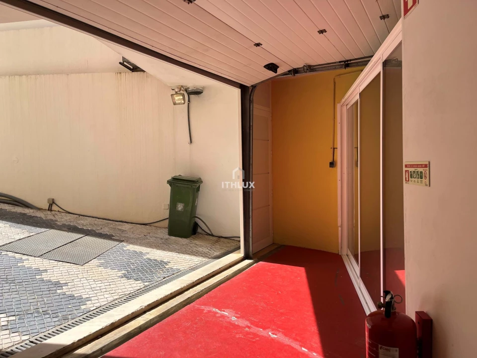 Armazém para Arrendamento em Alcabideche Foto 4