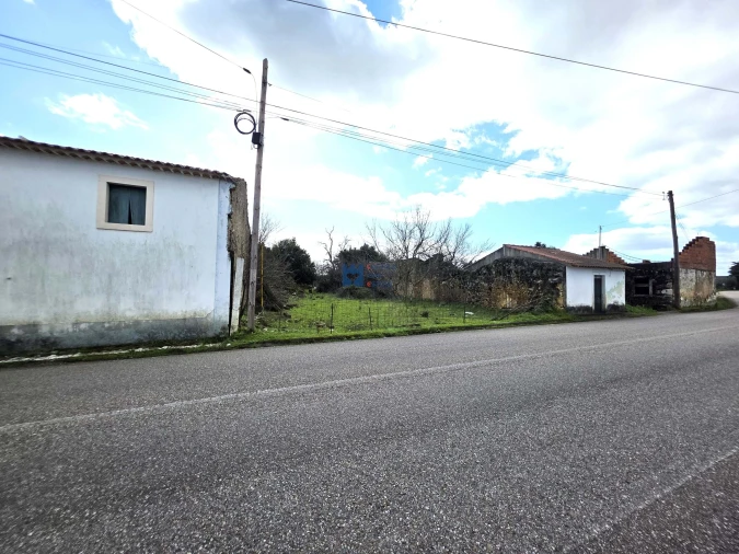 Terreno para Venda em Zibreira Foto 3