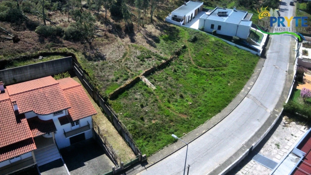 Moradia T4 para Venda em Sertã Foto 17