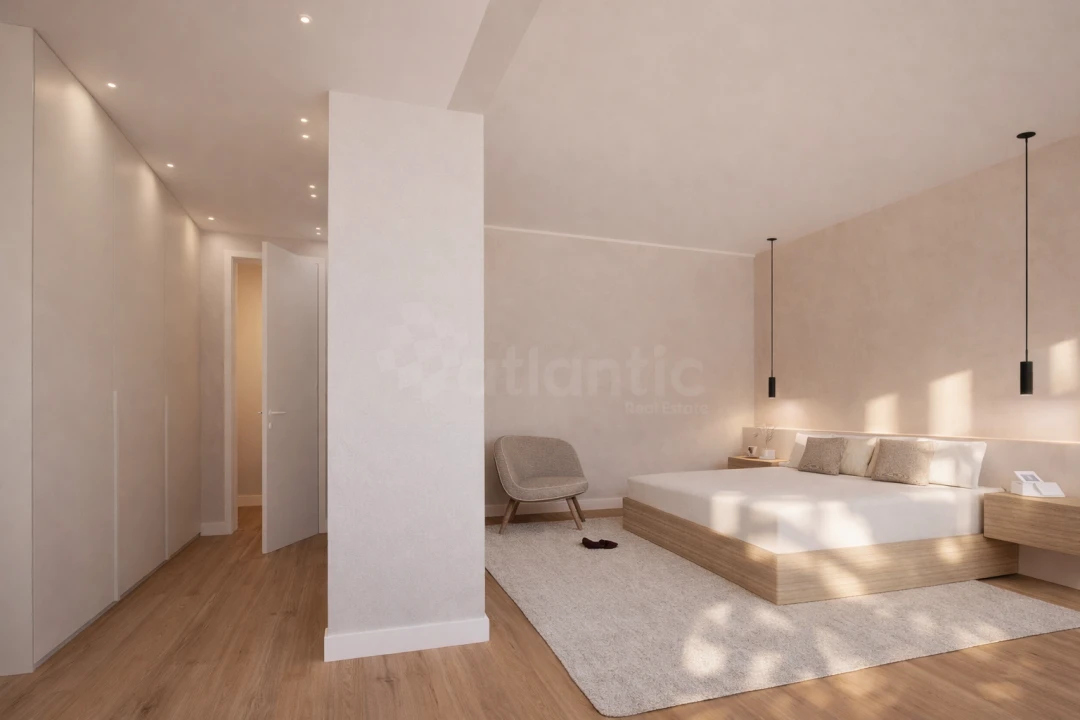 Apartamento T4 para Venda em Alvalade Foto 13