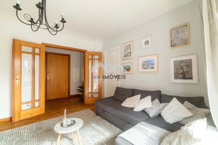 Apartamento T2 para Arrendamento em Rio Tinto Foto 2