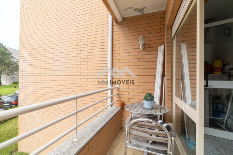 Apartamento T2 para Arrendamento em Rio Tinto Foto 28