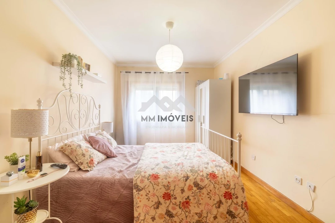 Apartamento T2 para Arrendamento em Rio Tinto Foto 17