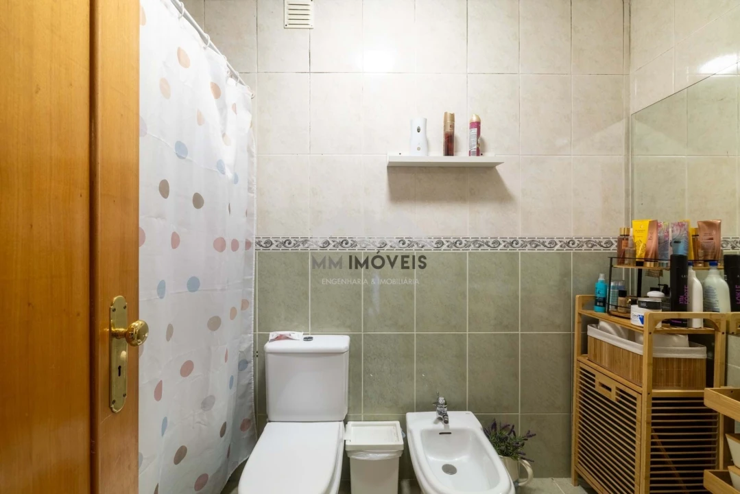 Apartamento T2 para Arrendamento em Rio Tinto Foto 24