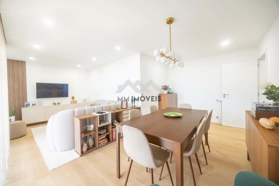 Apartamento T3 para Venda em Ermesinde Foto 3