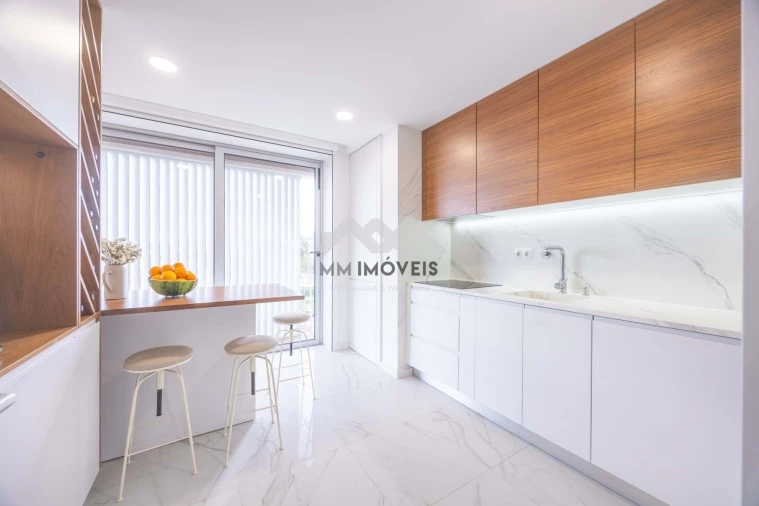 Apartamento T3 para Venda em Ermesinde Foto 2