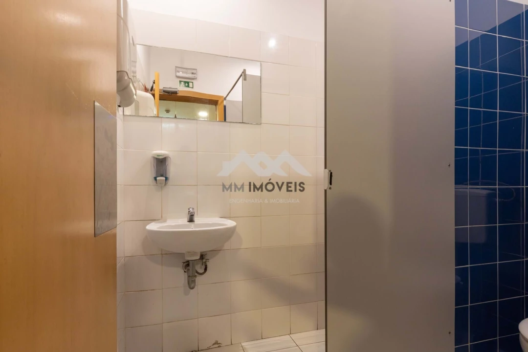 Negócio para Trespasse em Santa Marinha Foto 8