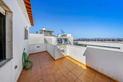 Apartamento T4 para Venda em Portimão