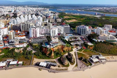 Apartamento T4 para Venda em Portimão