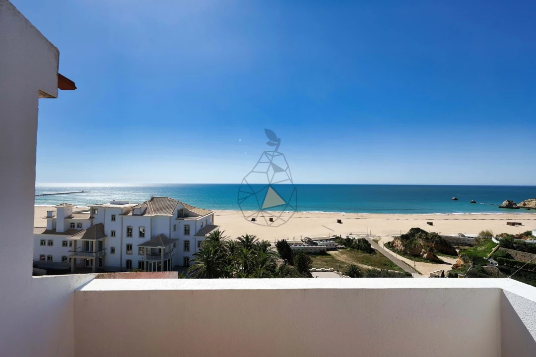 Apartamento T4 para Venda em Portimão Foto 42