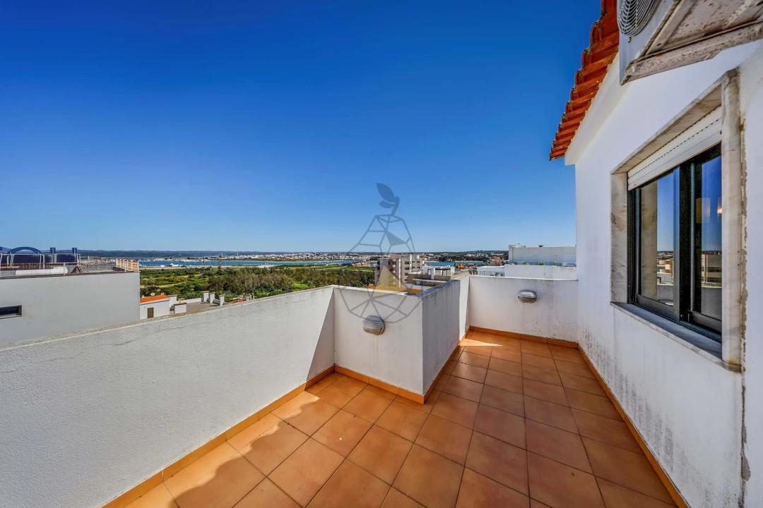 Apartamento T4 para Venda em Portimão Foto 34