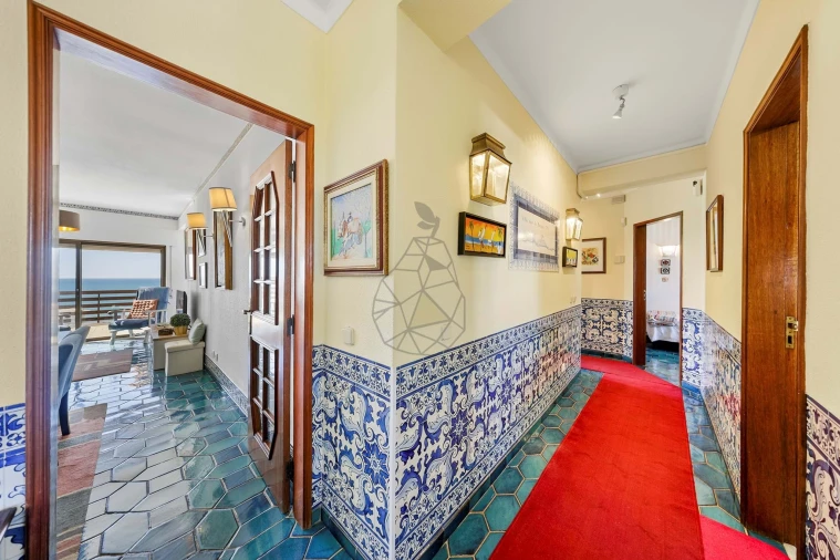 Apartamento T4 para Venda em Portimão Foto 14