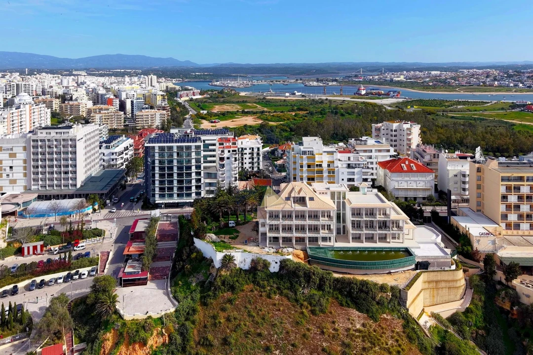 Apartamento T4 para Venda em Portimão Foto 65