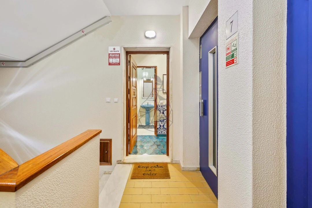 Apartamento T4 para Venda em Portimão Foto 58