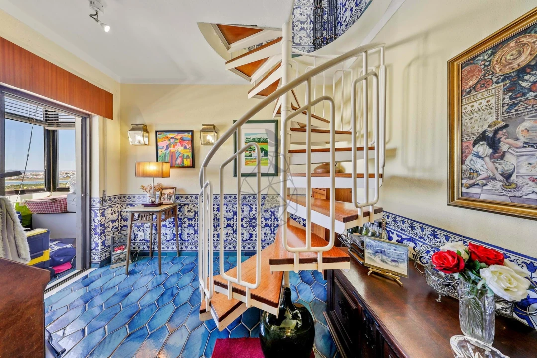 Apartamento T4 para Venda em Portimão Foto 27