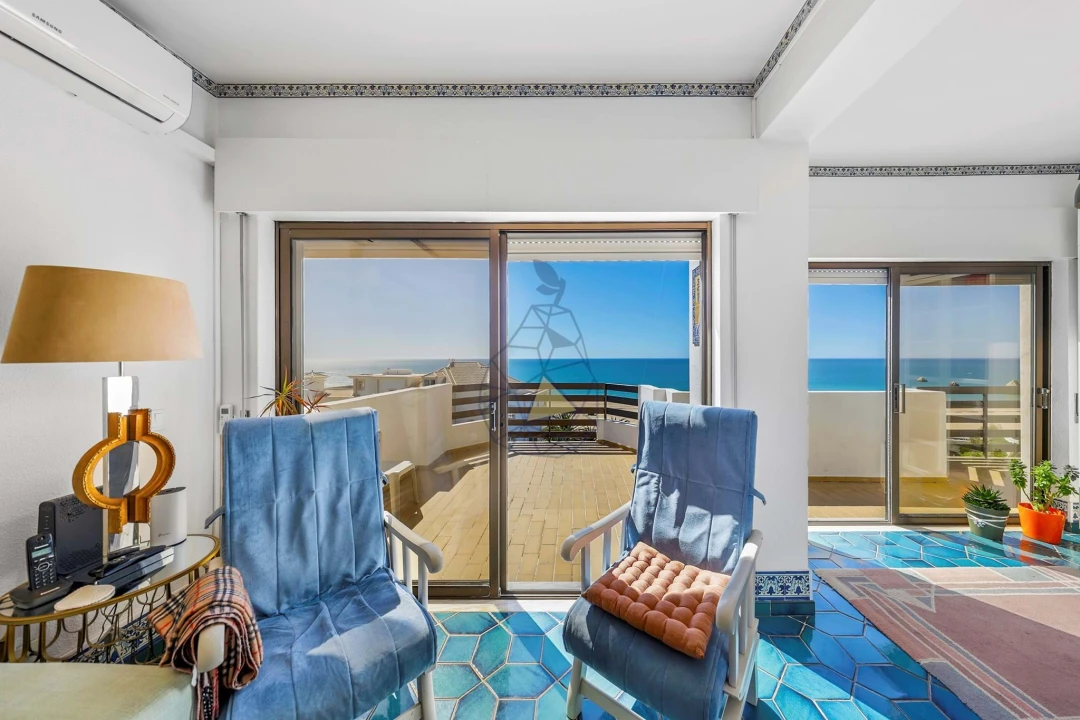 Apartamento T4 para Venda em Portimão Foto 16