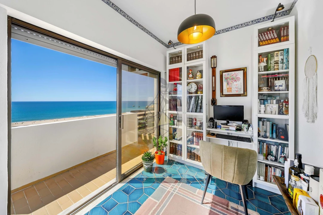 Apartamento T4 para Venda em Portimão Foto 19