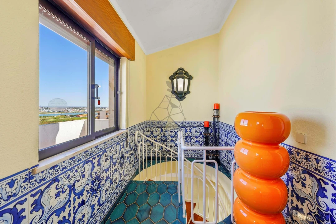 Apartamento T4 para Venda em Portimão Foto 44