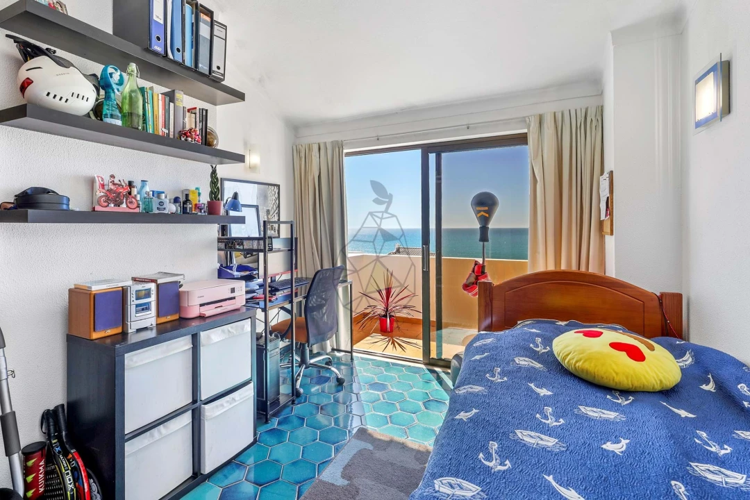 Apartamento T4 para Venda em Portimão Foto 29