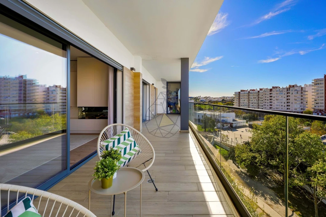 Apartamento T5 para Venda em Portimão Foto 22