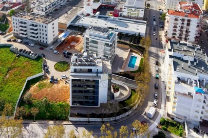 Apartamento T5 para Venda em Portimão