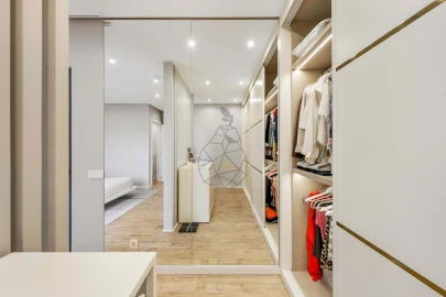 Apartamento T5 para Venda em Portimão