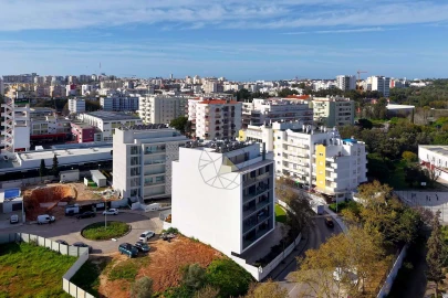 Apartamento T5 para Venda em Portimão