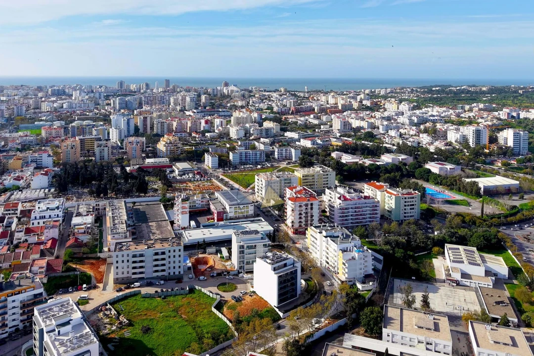 Apartamento T5 para Venda em Portimão Foto 67
