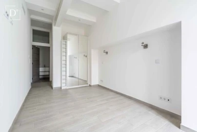 Moradia T6 para Venda em Loule (São Clemente)