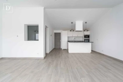 Moradia T6 para Venda em Loule (São Clemente)