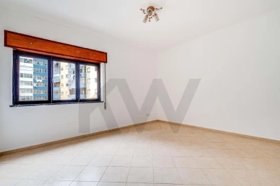 Apartamento T2 para Venda em Portimão