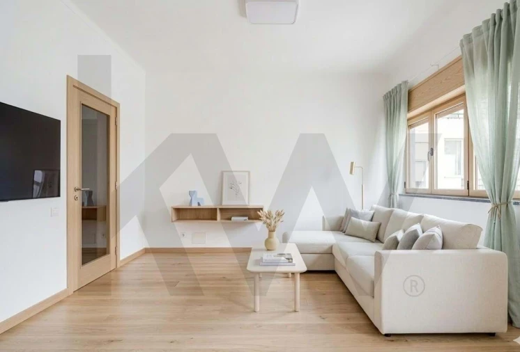 Apartamento T2 para Venda em Portimão Foto 5