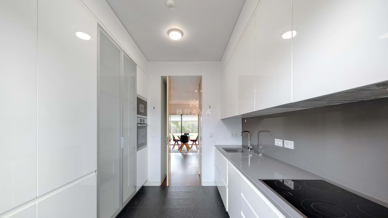 Apartamento T1 para Venda em Quarteira Foto 12