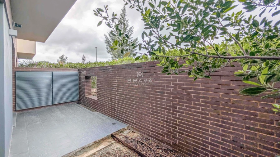 Apartamento T1 para Venda em Quarteira Foto 14