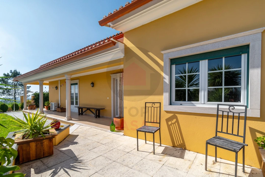 Moradia T3 para Venda em Vimeiro Foto 5