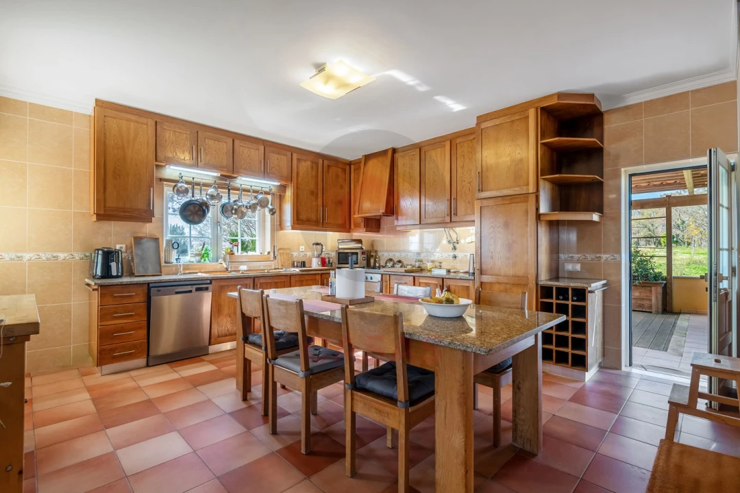 Moradia T3 para Venda em Vimeiro Foto 15