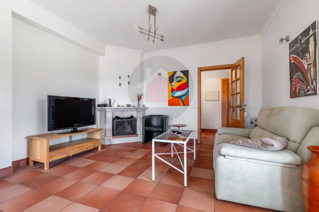 Moradia T3 para Venda em Vimeiro Foto 18