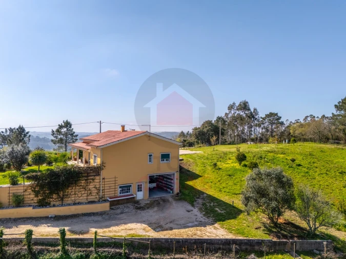 Moradia T3 para Venda em Vimeiro Foto 35