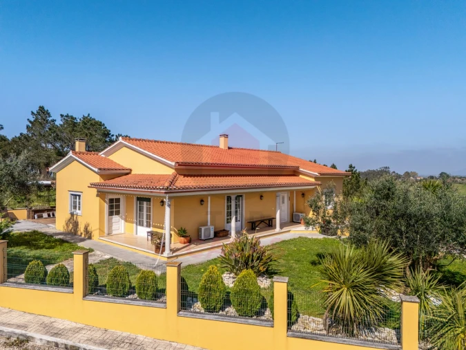 Moradia T3 para Venda em Vimeiro Foto 44