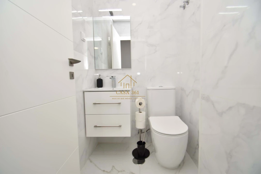 Apartamento T2 para Venda em Vialonga Foto 37