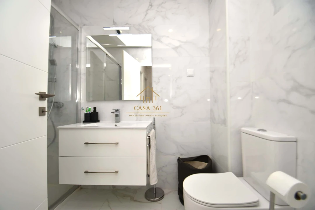 Apartamento T2 para Venda em Vialonga Foto 32