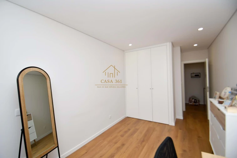 Apartamento T2 para Venda em Vialonga Foto 28