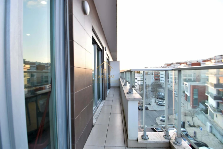 Apartamento T2 para Venda em Vialonga Foto 20